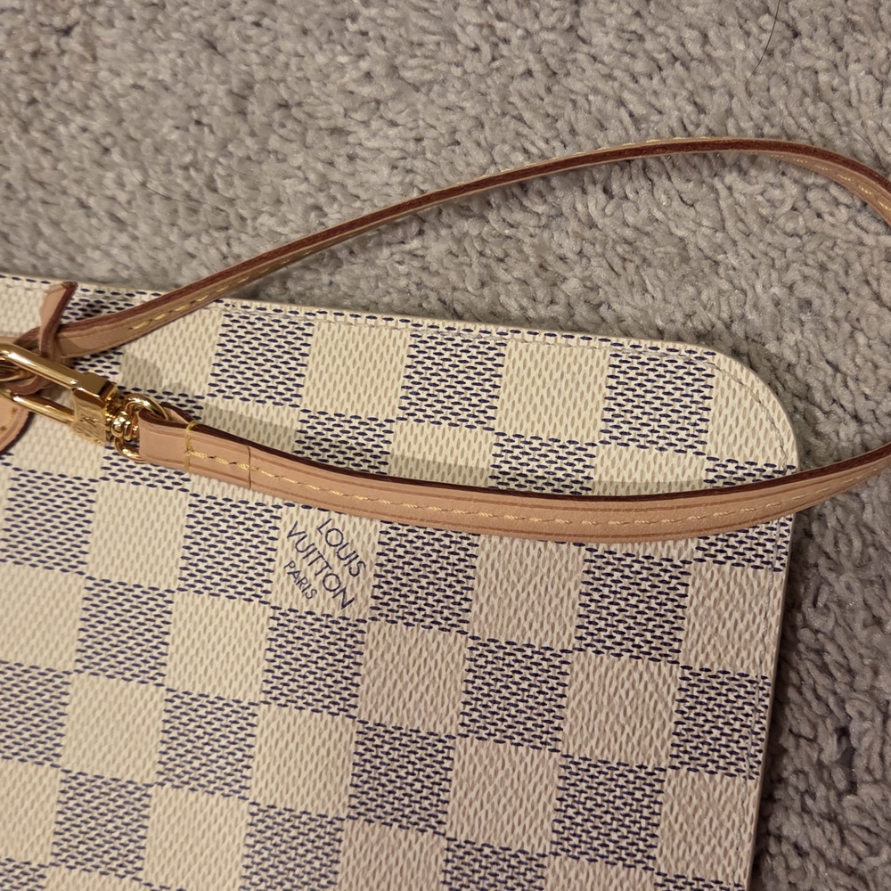 Louis Vuitton Neverfull Clutch Damier Azur - Picture 5 of 8